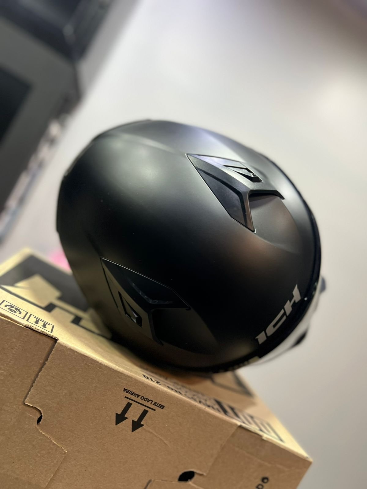 Casco ICH 503SP Solid Negro Mate