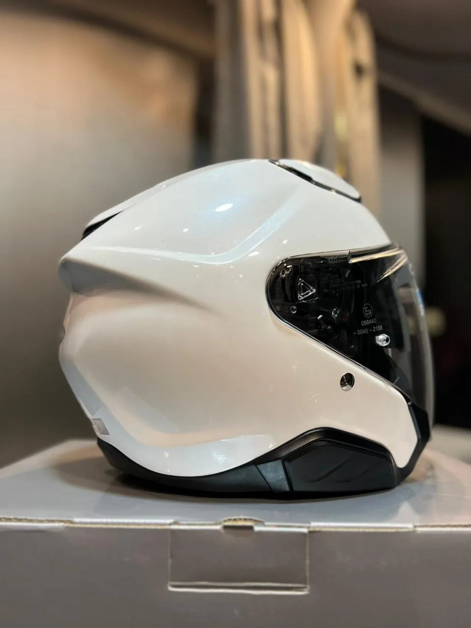 Casco HJC F31 Pearl White