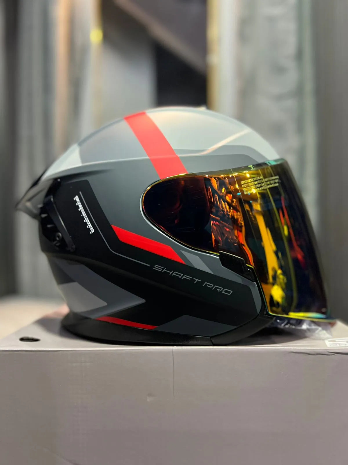 Casco SHAFT PRO SERIES 240DV Cozone Gris Rojo