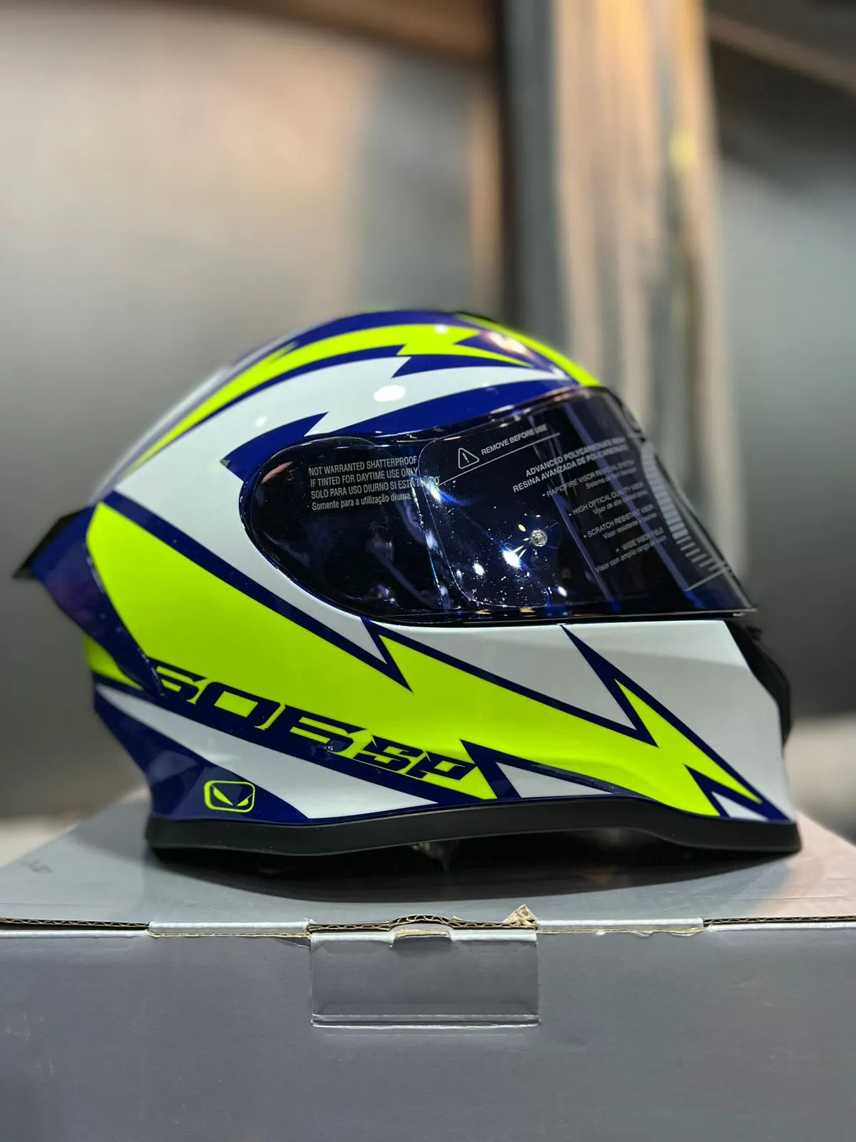Casco HRO 506SP Firelight Neon