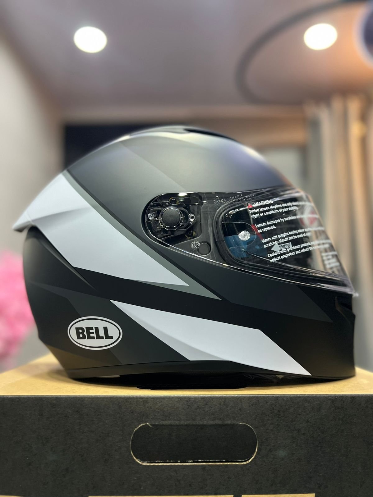 Casco BELL Lithium Blanco y Negro