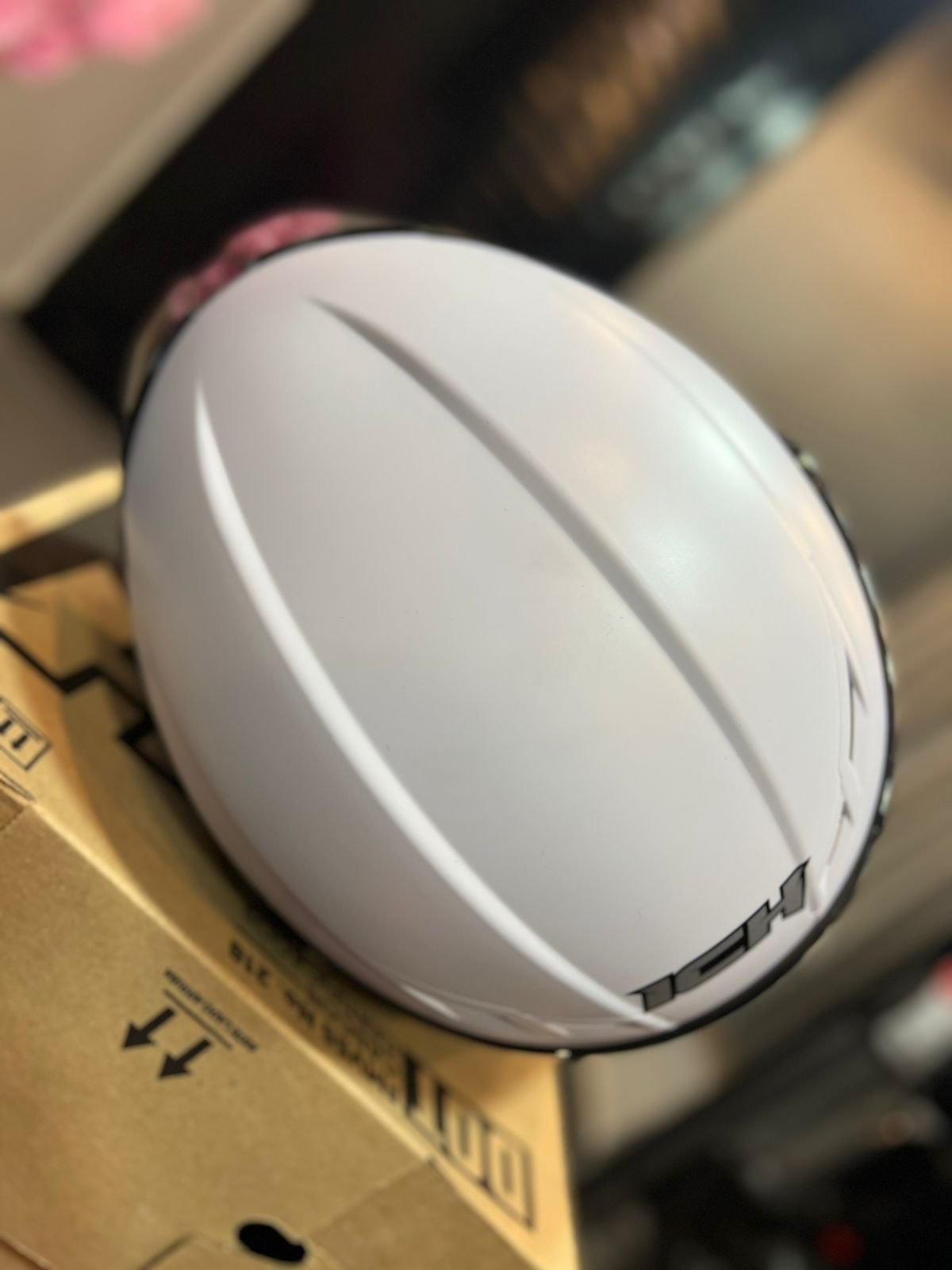 Casco Cerrado ICH 501SP Solid Blanco