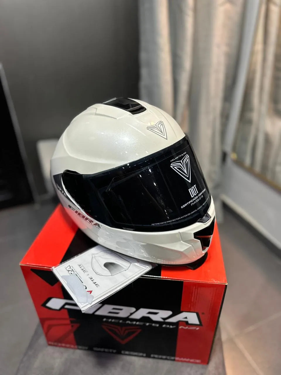 Casco FIBRA Byte Steam Blanco