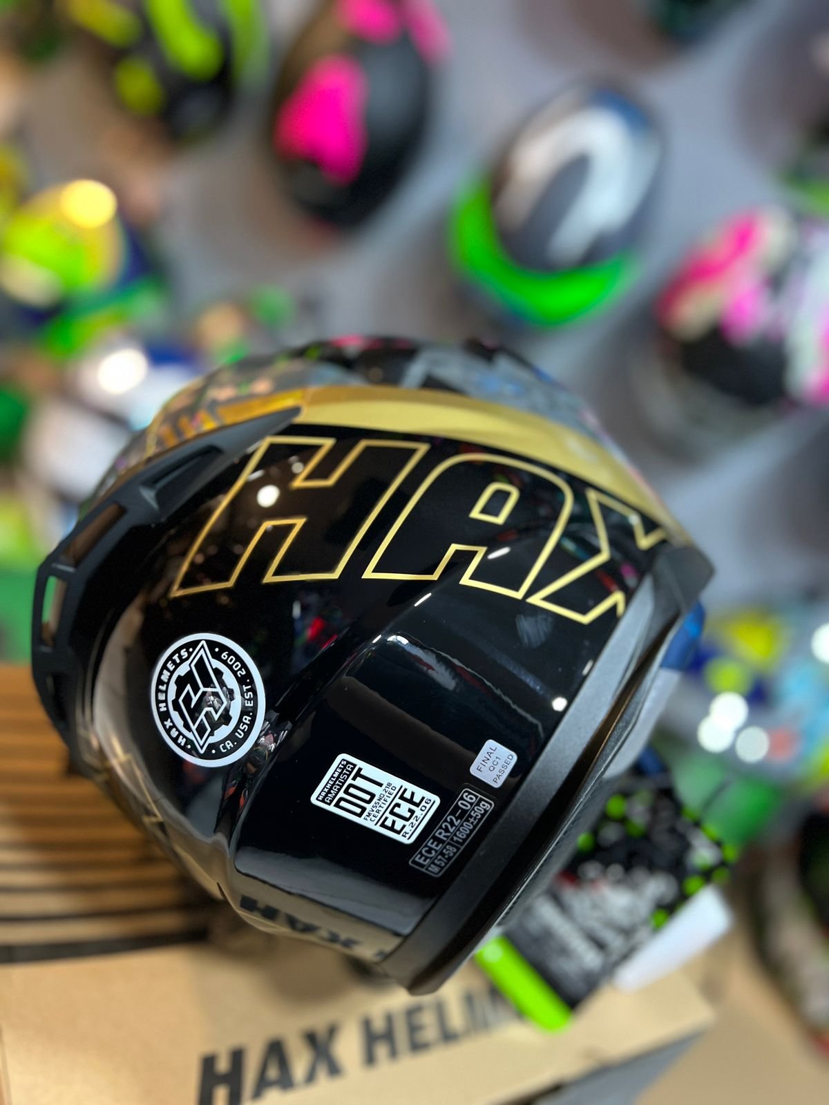 Casco Abatible Hax Amatista Wind Oro