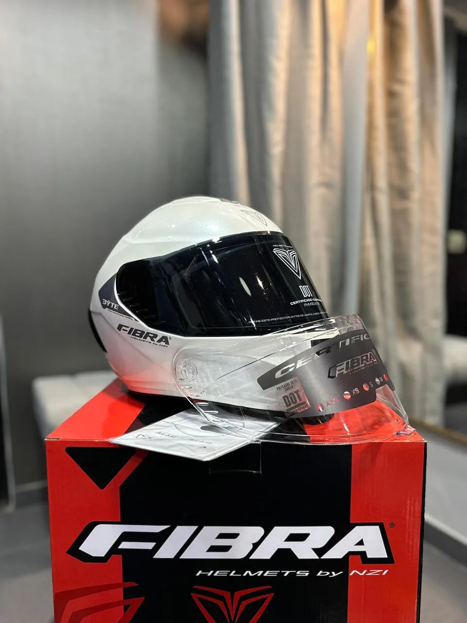 Casco FIBRA Byte Steam Blanco