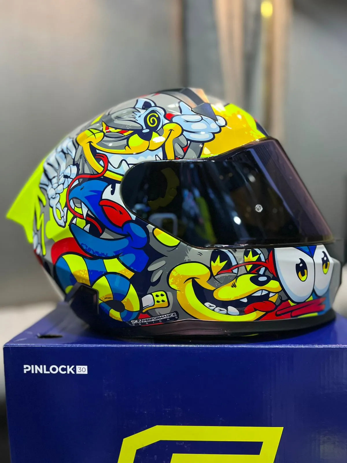 Casco Integral SHAFT 560 EVO Melo Gris Neon