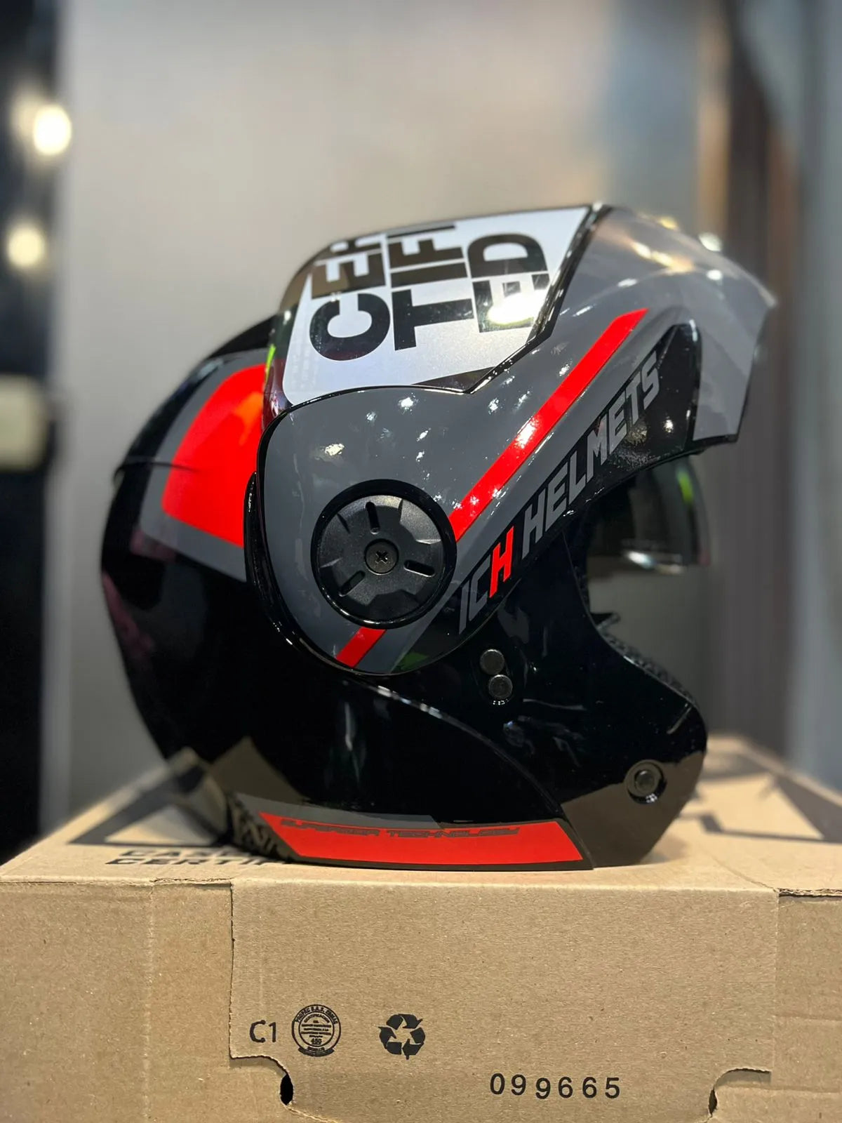 Casco Abatible ICH 3110 Xparce Rojo