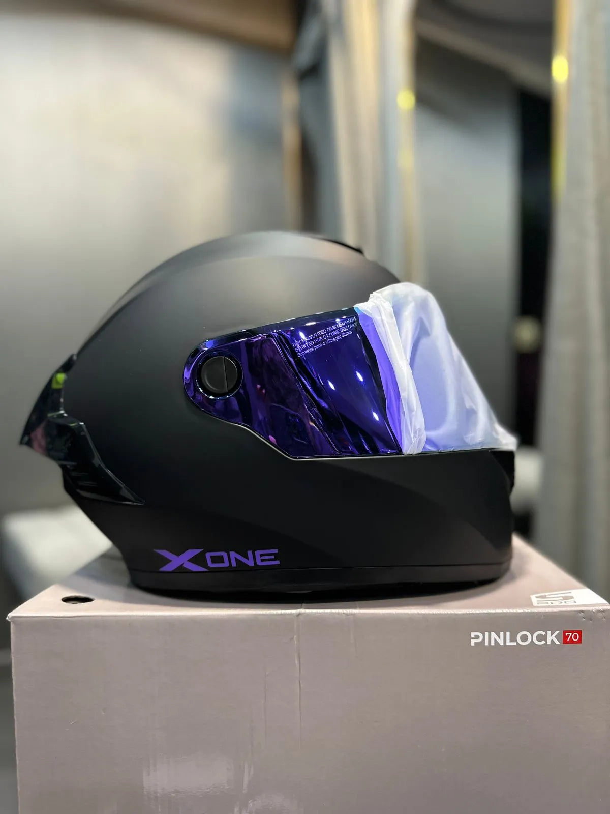 Casco X One 500RS Solid Negro Morado