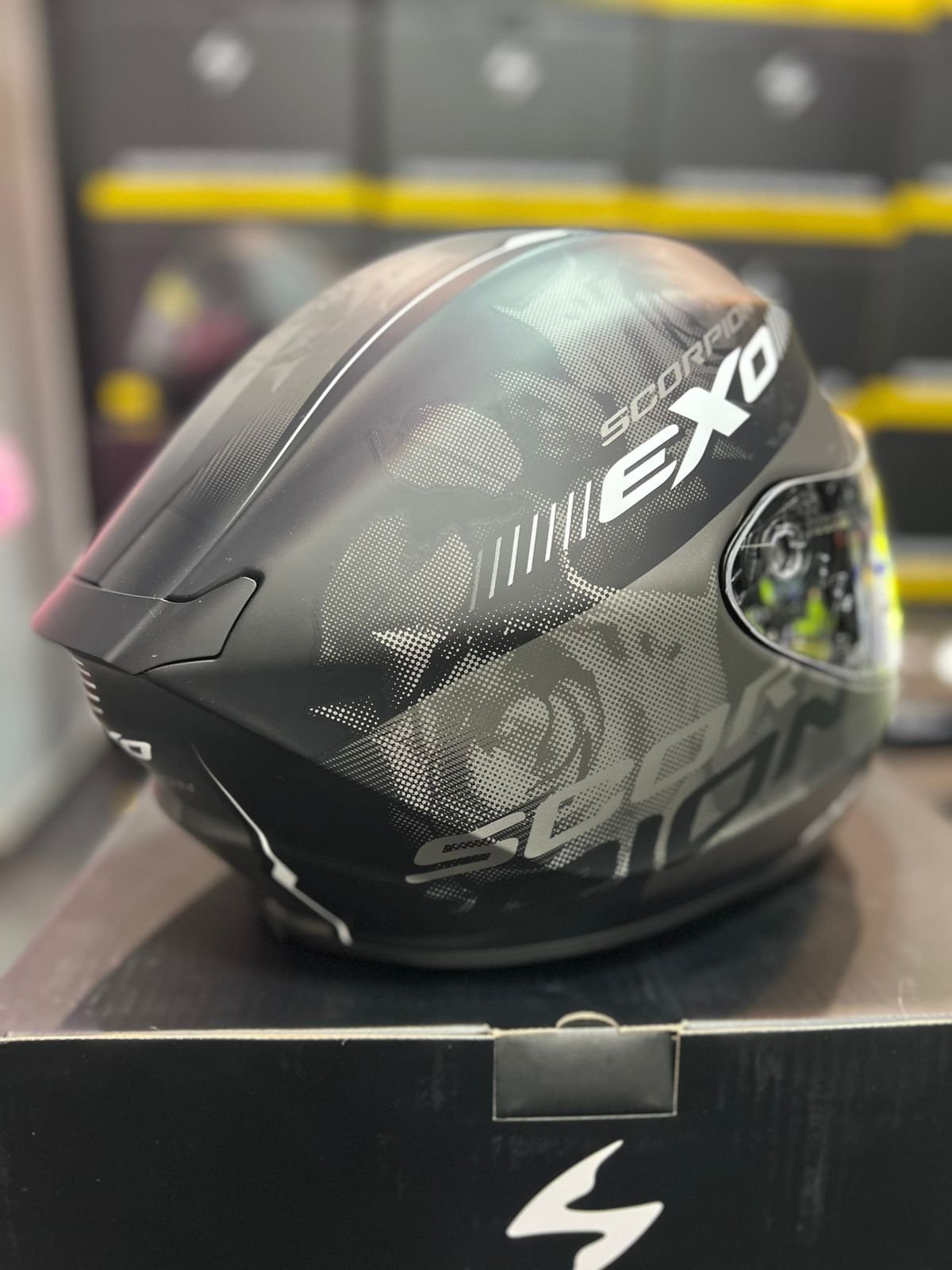 Casco SCORPION EXO 391 AVA Gris