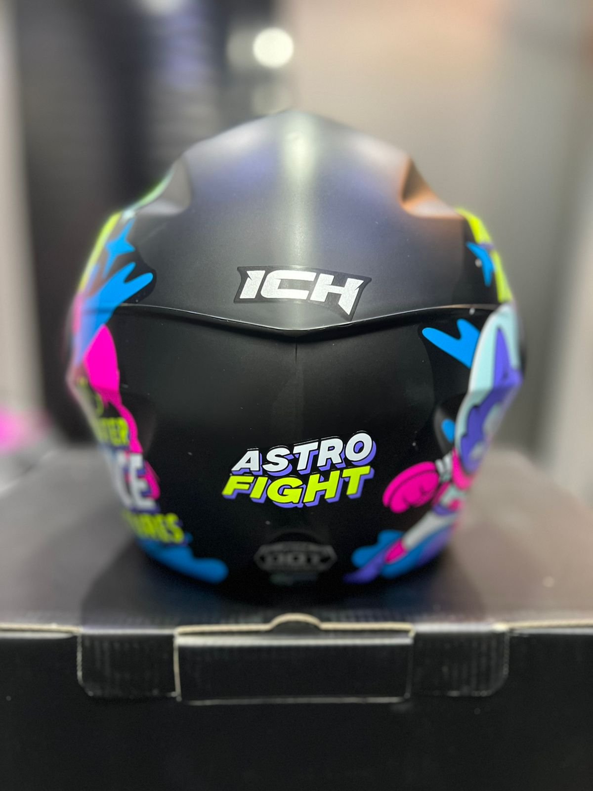 Casco Para Niños ICH kids 3110S Astro Fight