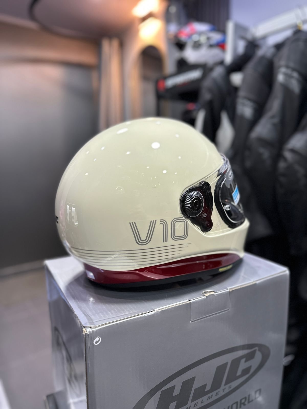 Casco HJC V10 Beich Vinotinto