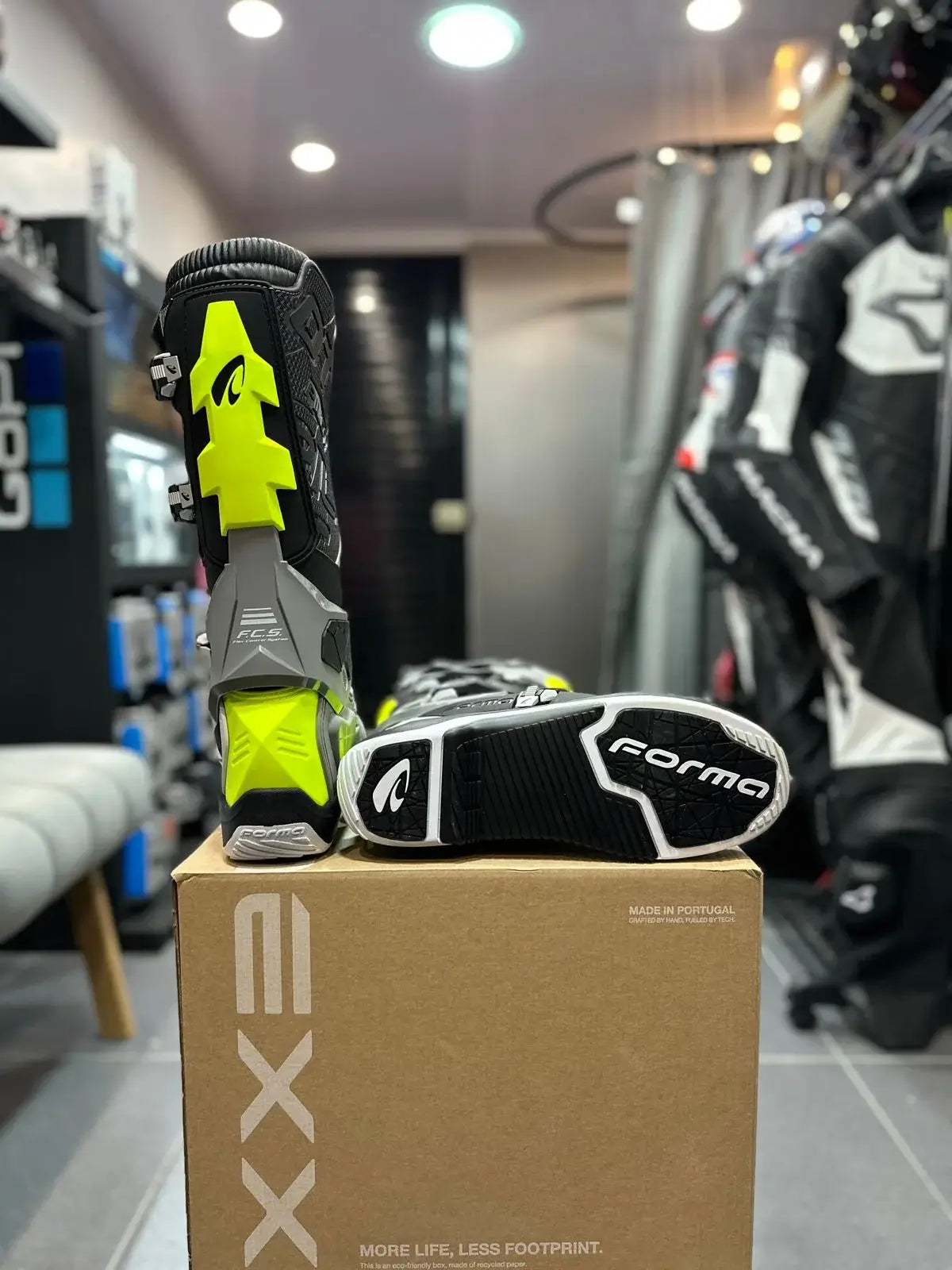 Botas FORMA Pilot Gris 4