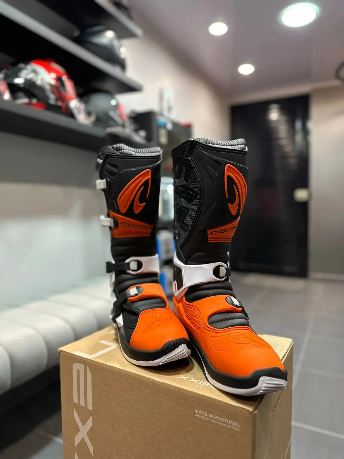 Botas FORMA Pilot Naranjas 3