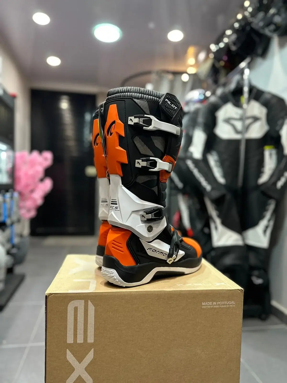 Botas FORMA Pilot Naranjas 4