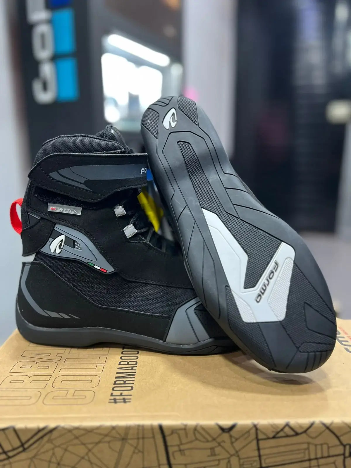Botines FORMA Viper 4