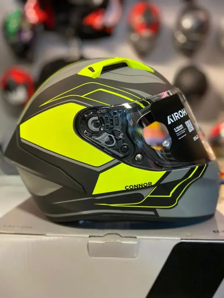 Casco AIROH Connor Dunk Amarillo 2