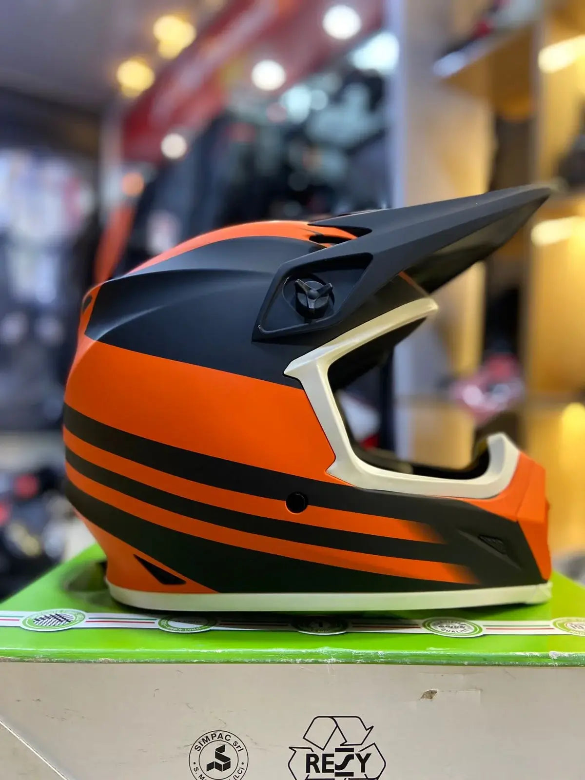 Casco Bell MX-9 Mips Naranja 2