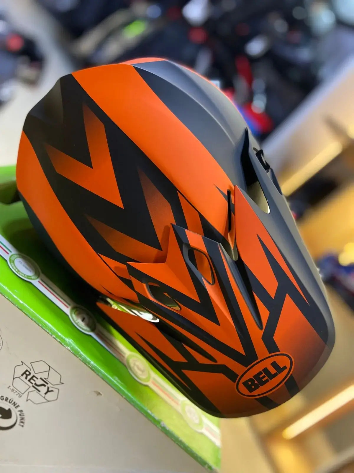 Casco Bell MX-9 Mips Naranja 4
