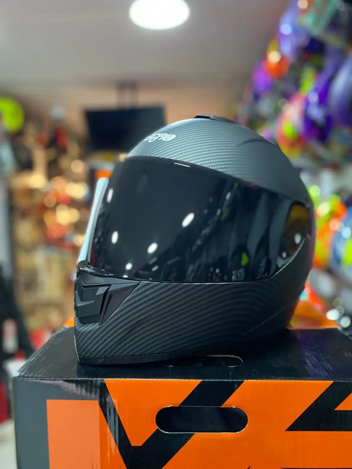 Casco Integral XECURO 701 Grafico Carbon 3