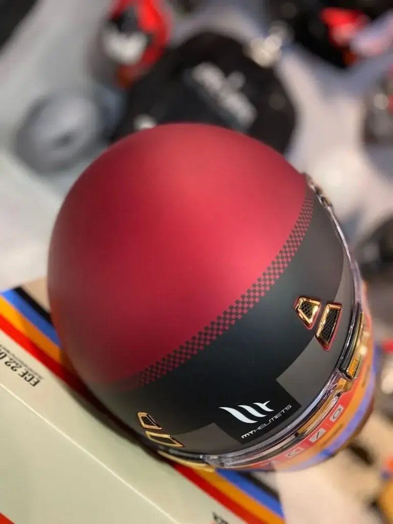 Casco MT Jarama Vinotinto 3