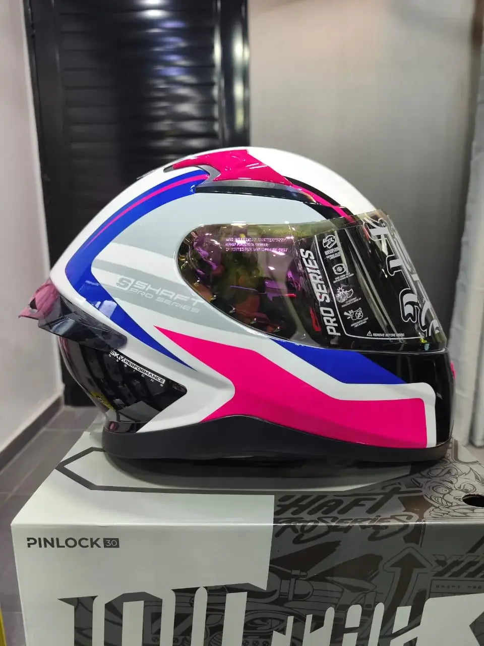 Casco SHAFT PRO SERIES 612DV Darma Blanco Rosado