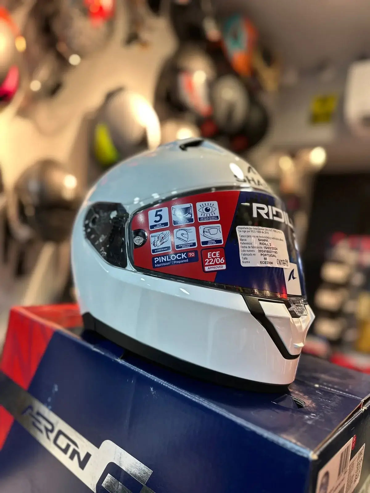 Casco SHARK Ridill 2 Solid Blanco Brillante 4