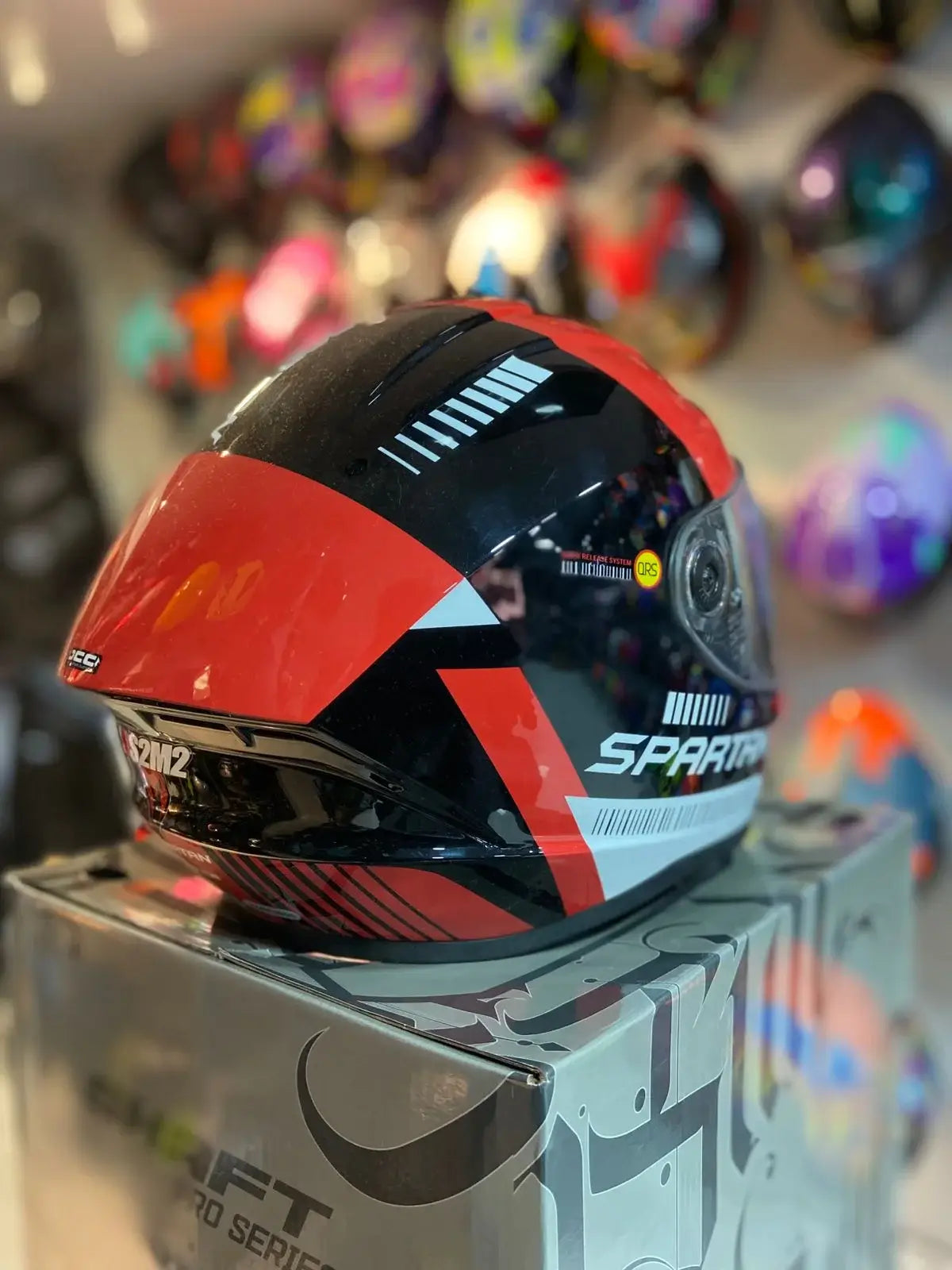Casco SPARTAN Draken Rojo Negro 2