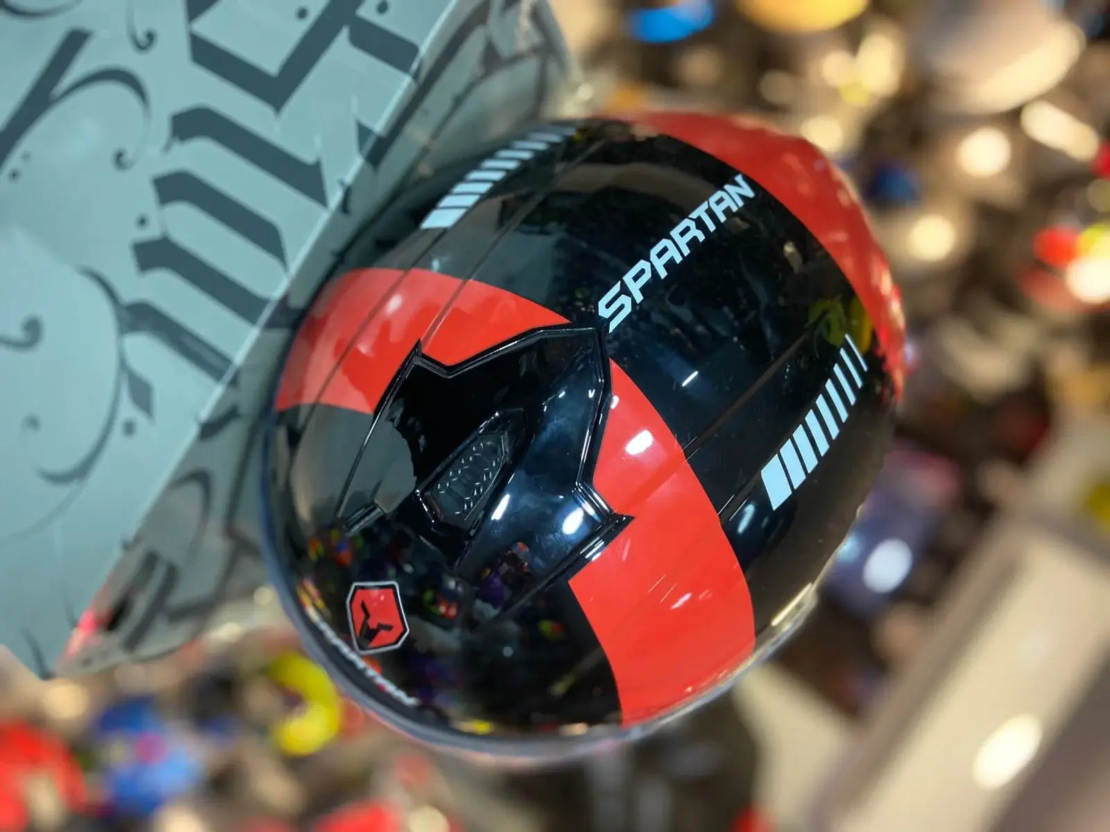 Casco SPARTAN Draken Rojo Negro 3