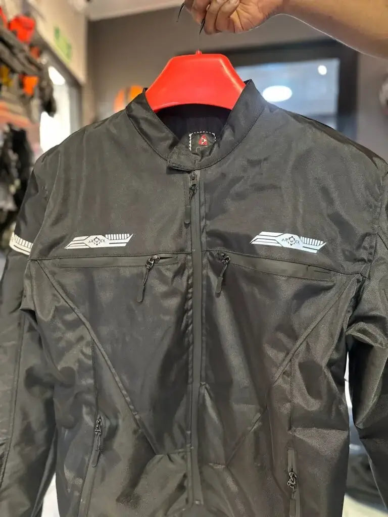 Chaqueta con Protección ARMEX Negra