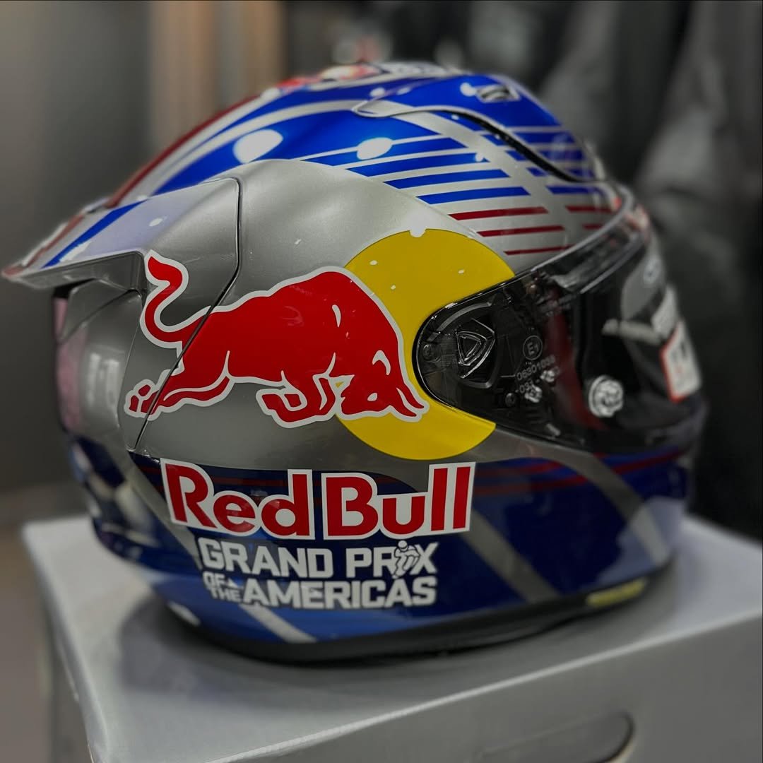 Casco HJC RPHA 12 RED BULL AUSTIN GP II