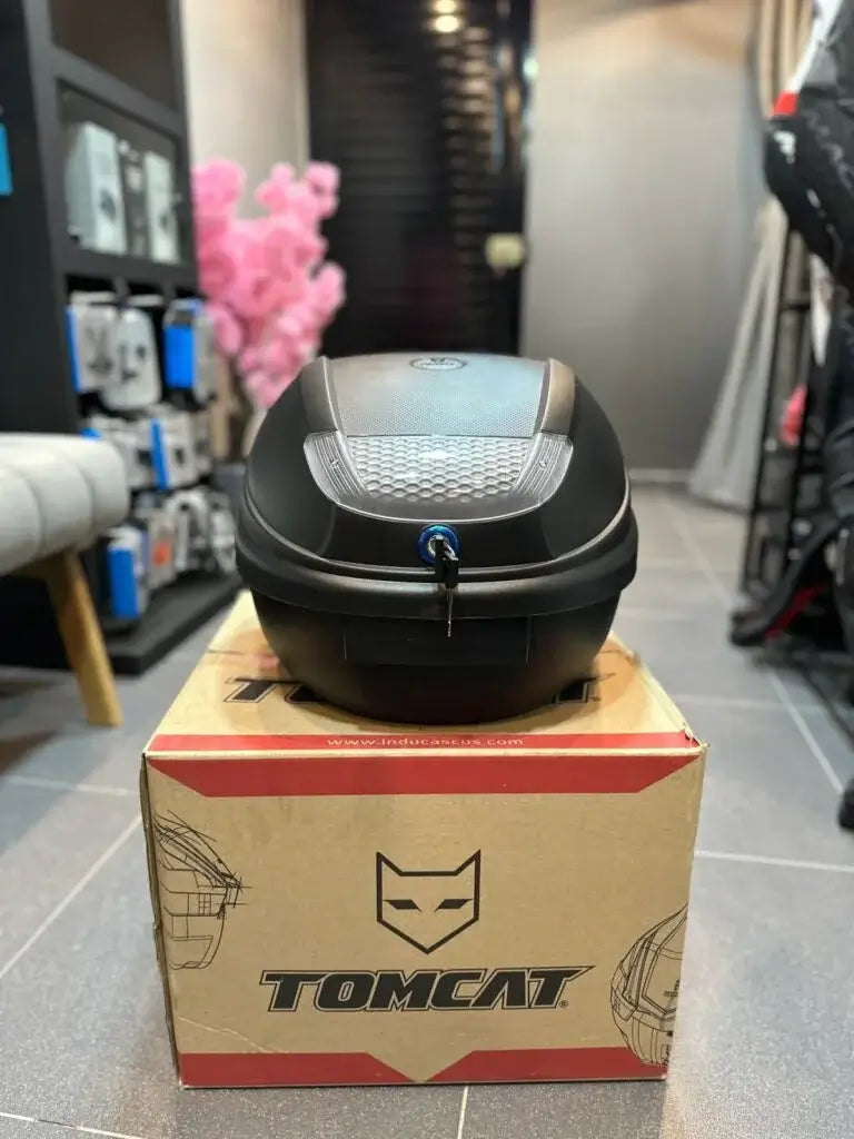 Maletero Baúl TOMCAT 30 Litros