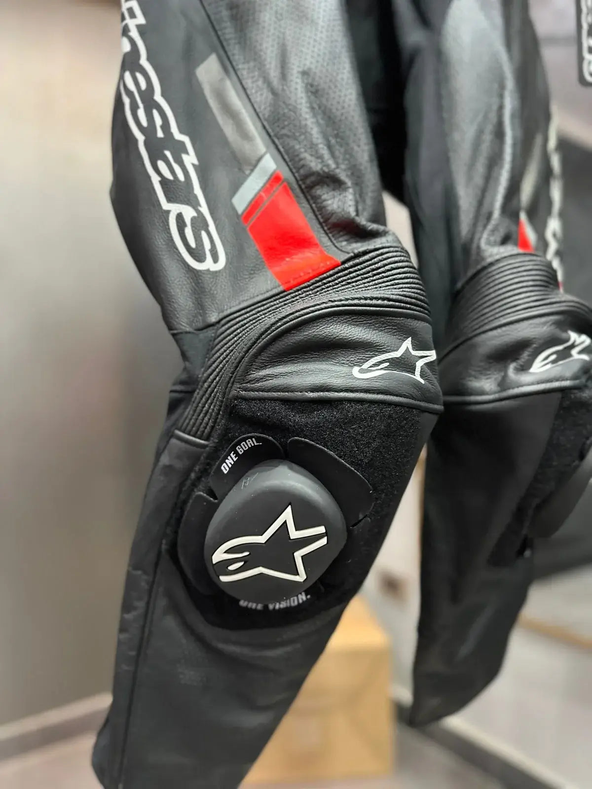 Monotraje ALPINESTARS GP Force Chaser Leather Negro Naranja 3