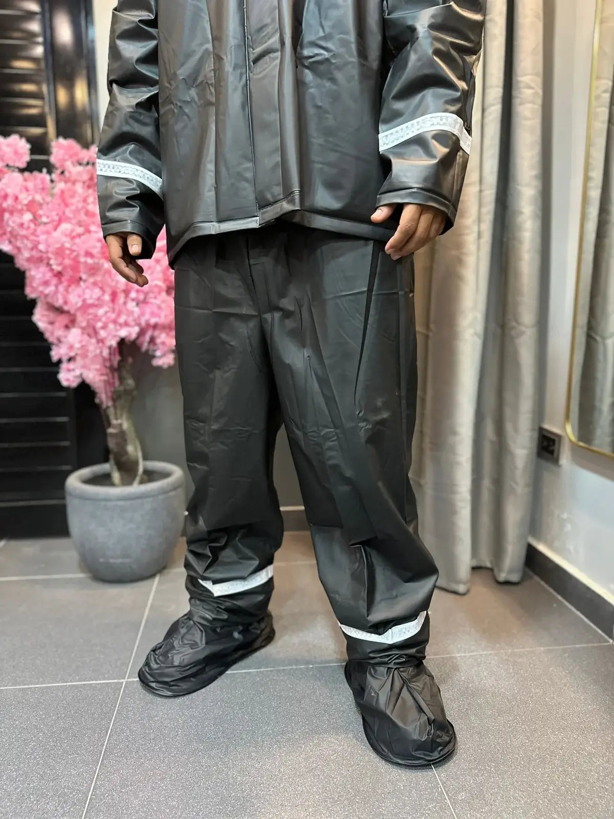 Traje Impermeable DS2M2 Soportado Negro 3