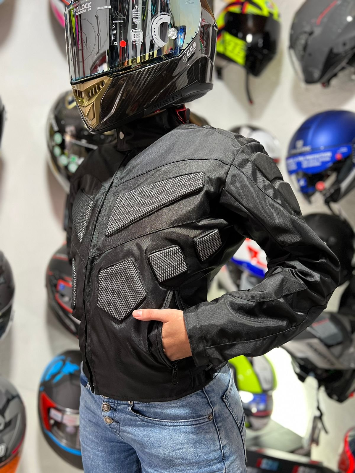 Chaqueta con protección DS2M2