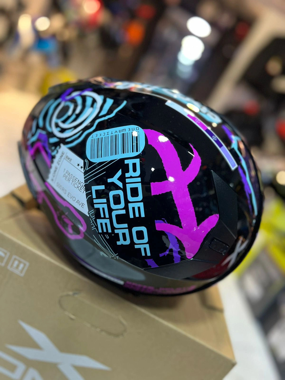 Casco X One 500RS Grafico Morado Azul