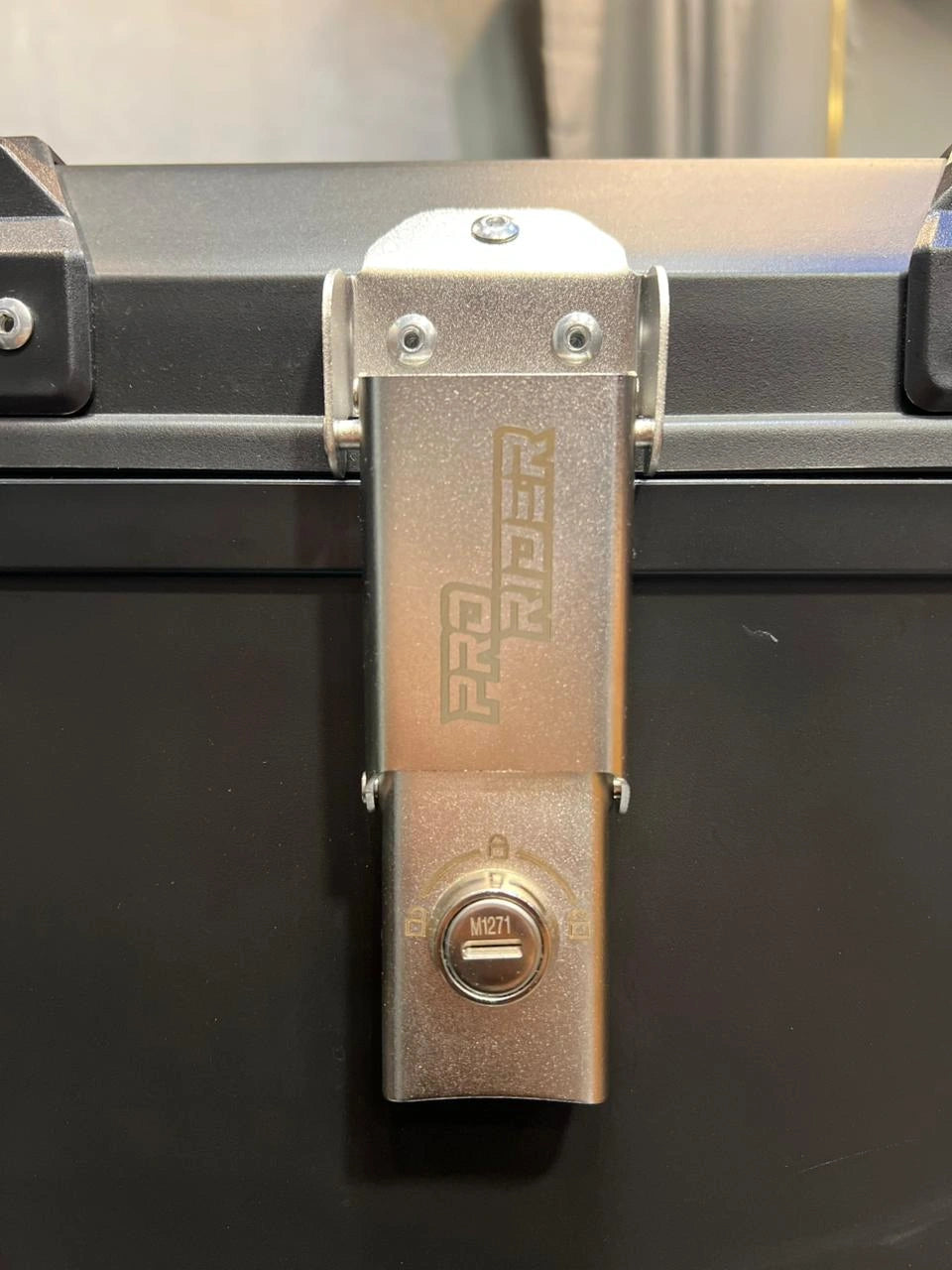 Maletero XTRONG 45 Litros