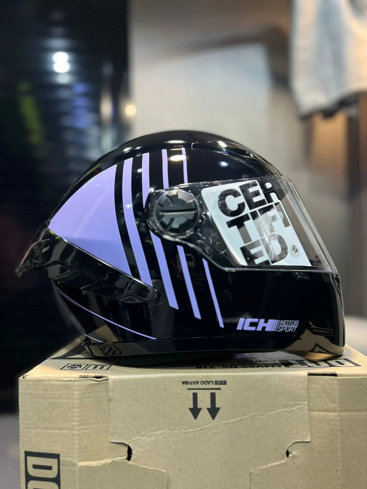 Casco Cerrado ICH 501SP Lauda Morado