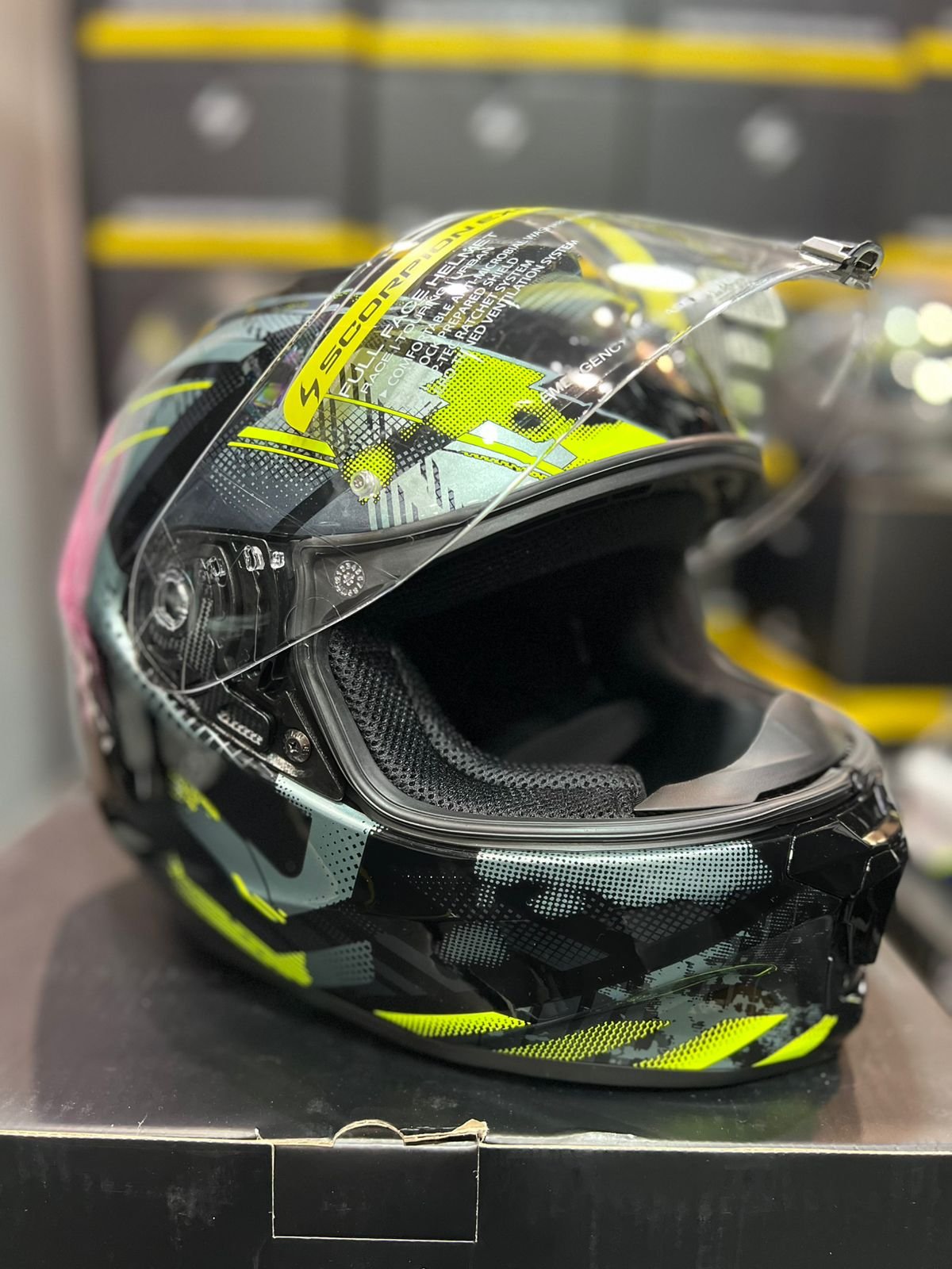 Casco SCORPION EXO 391 CLUTTER Gris Verde