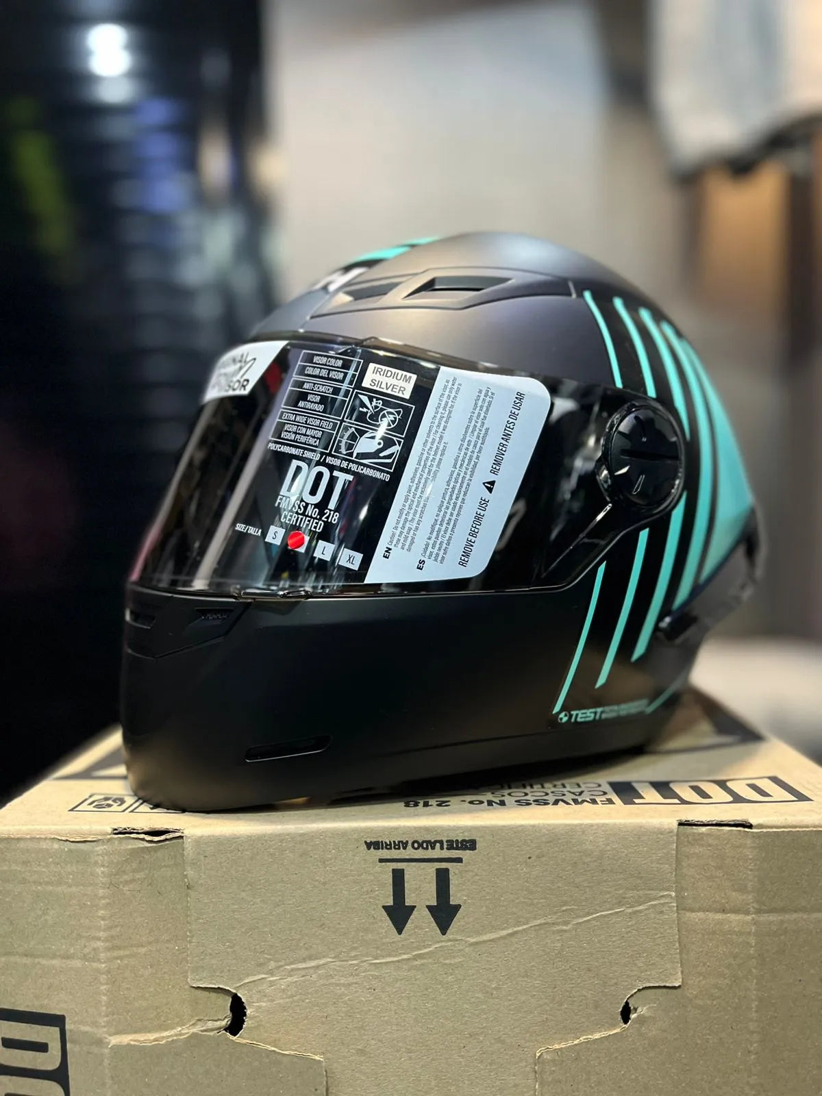 Casco Cerrado ICH 501SP Lauda Turquesa
