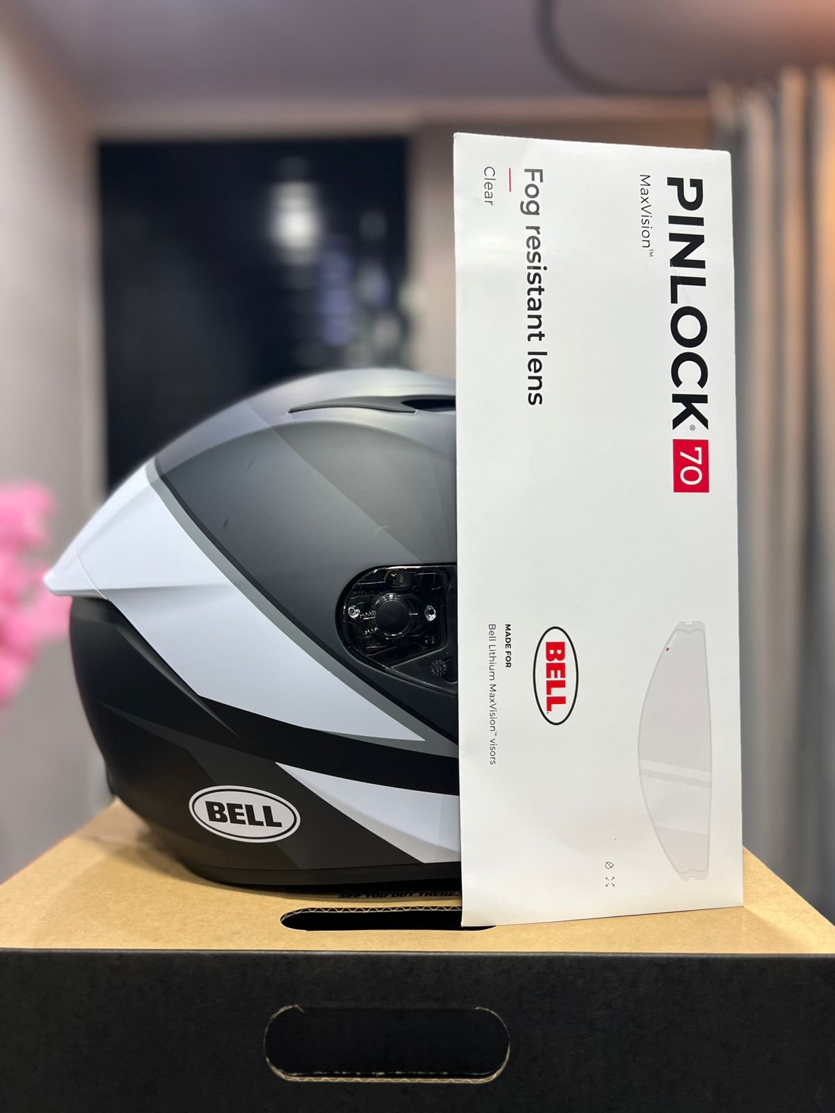 Casco BELL Lithium Blanco y Negro