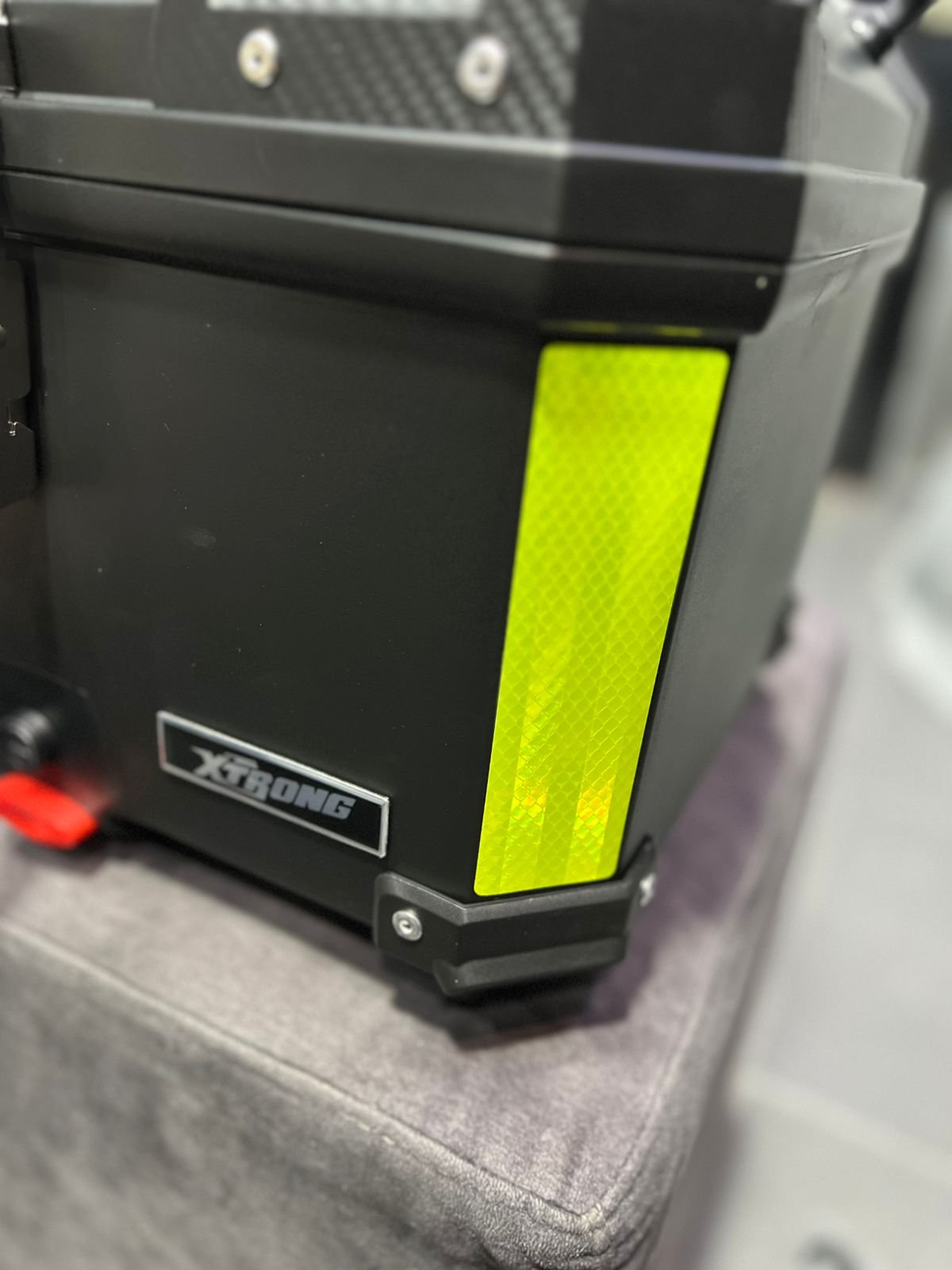 Maletero XTRONG 45 Litros