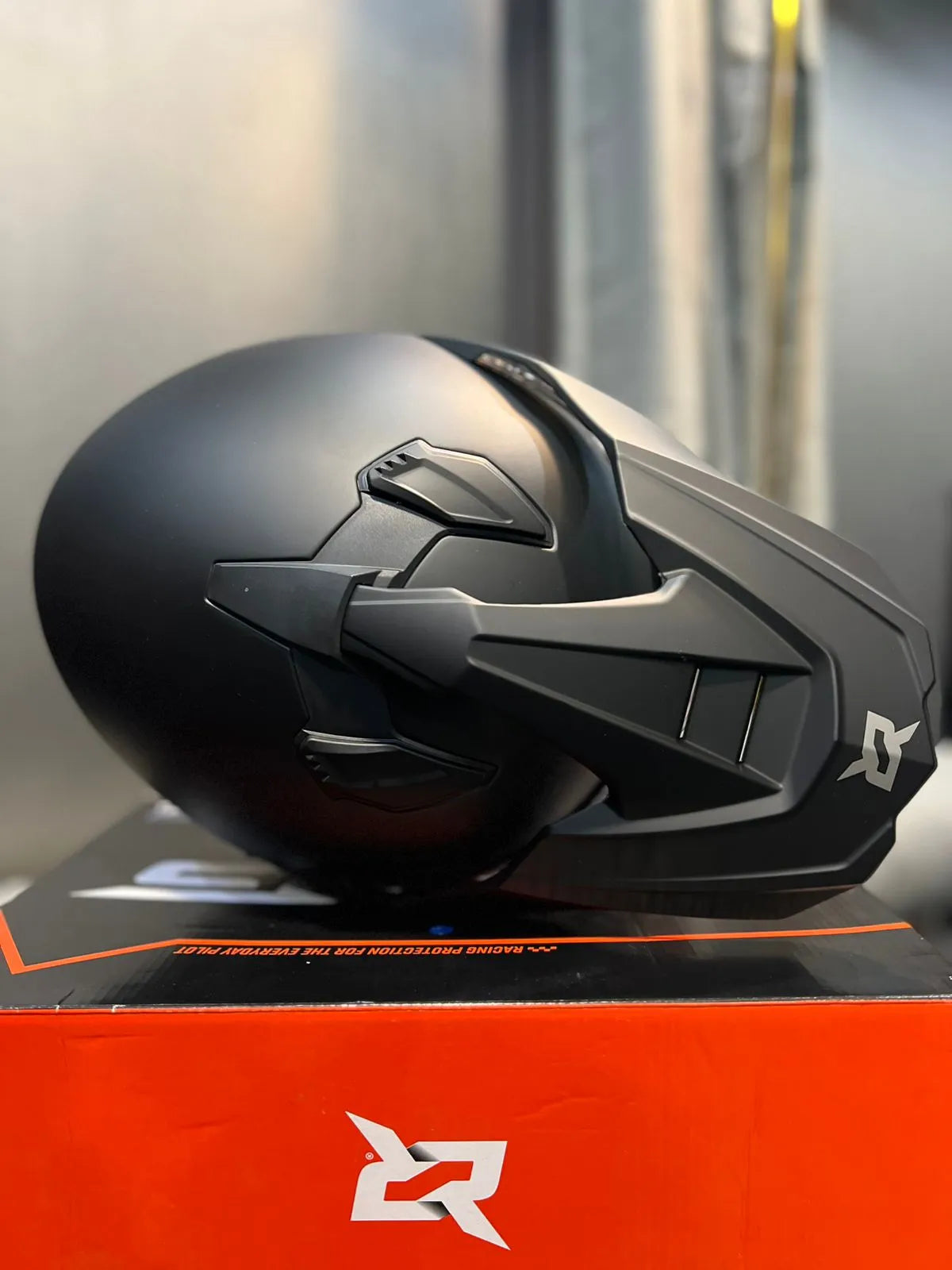 Casco Multipropósito XSPORTS 913 Solid Negro