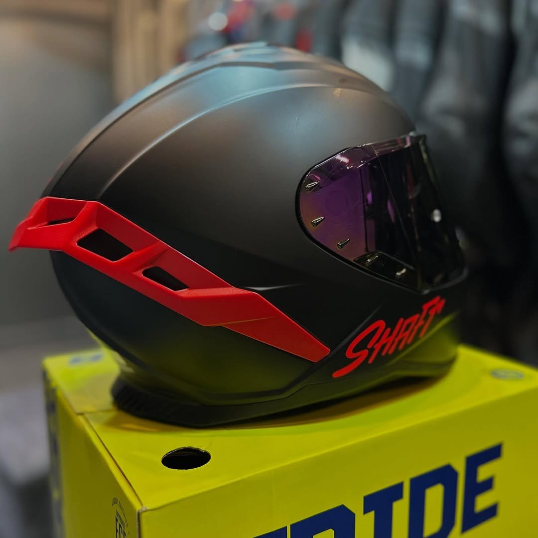 SHAFT 598 GTR 🚀•Doble visor •ECE 2206Incluye 2 spoilers de obsequio + visor transparente💰469.0 (1)