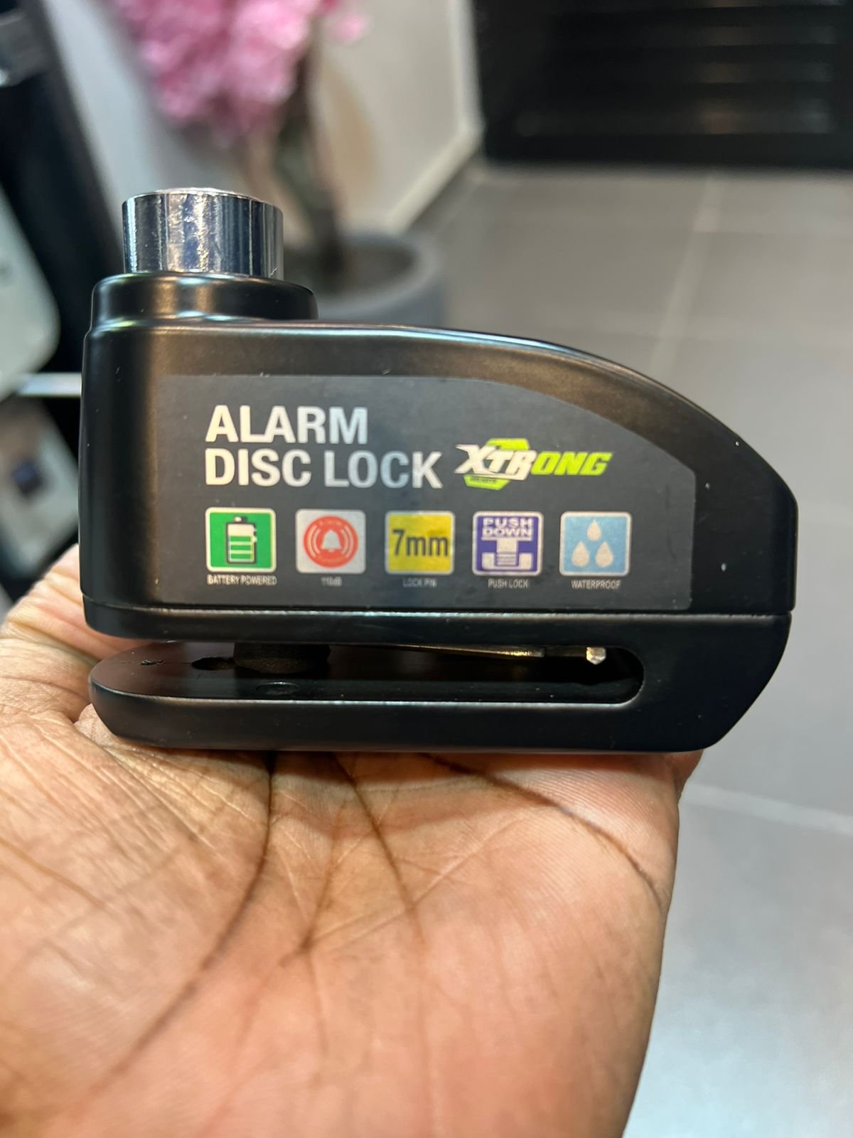 8a4147f5-397d-40fa-bcd4-0c2b7d5038de