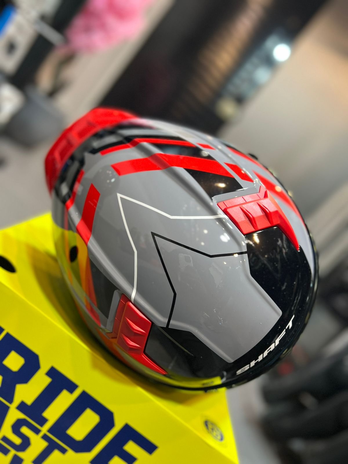 a9bb5e8f-af98-4850-89f0-3f91cde3caad