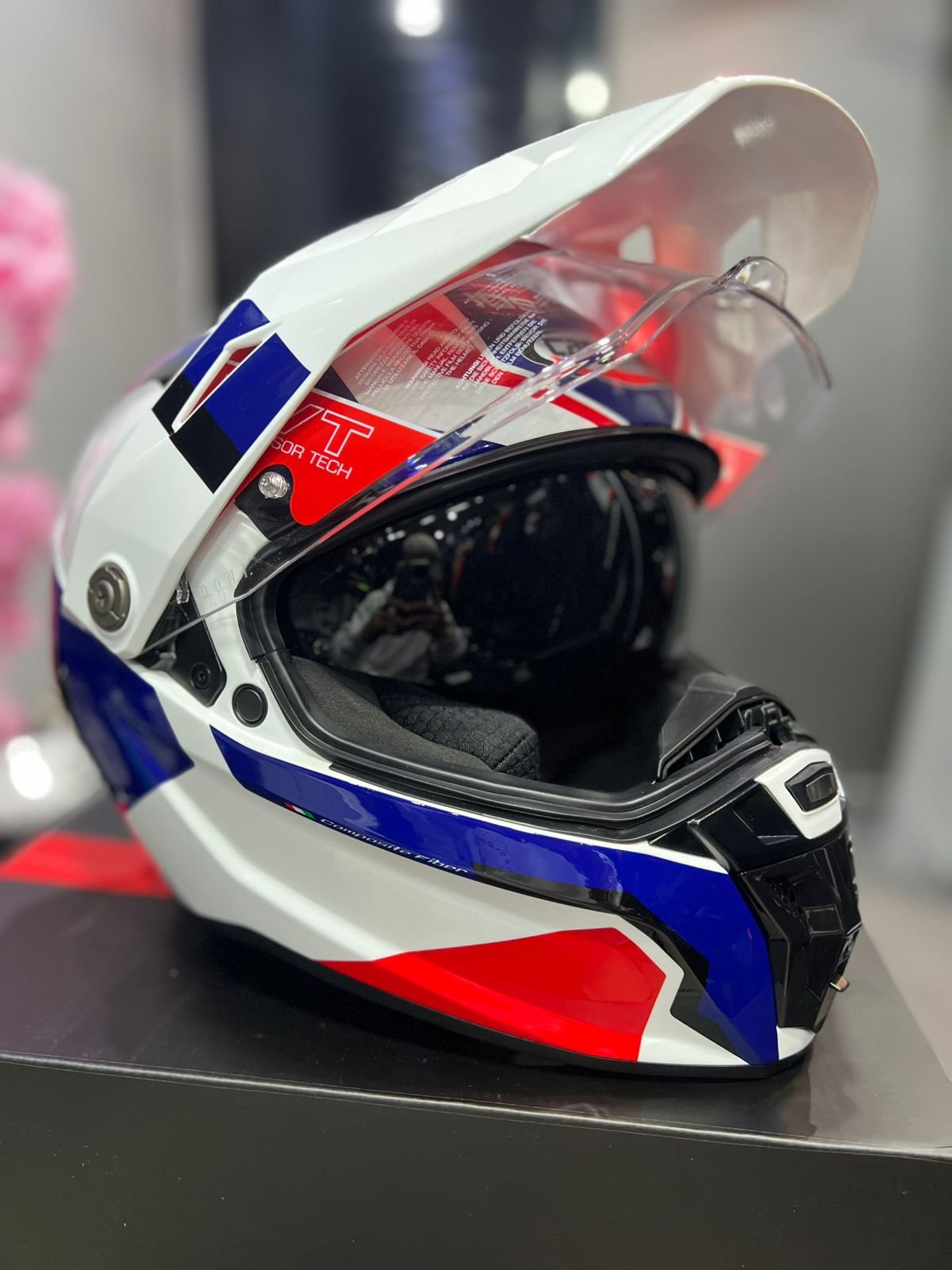 9059d1fe-ef36-45ea-9a92-5e0d351e7677